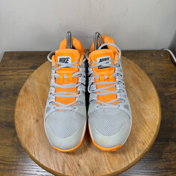 Nike Vapor Court Tennis Shoes Women\'s Gray Orange Sneakers Size 8 543222-018